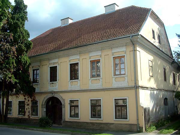 kuca_01_2005