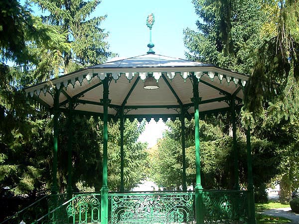 park_04_paviljon-2005