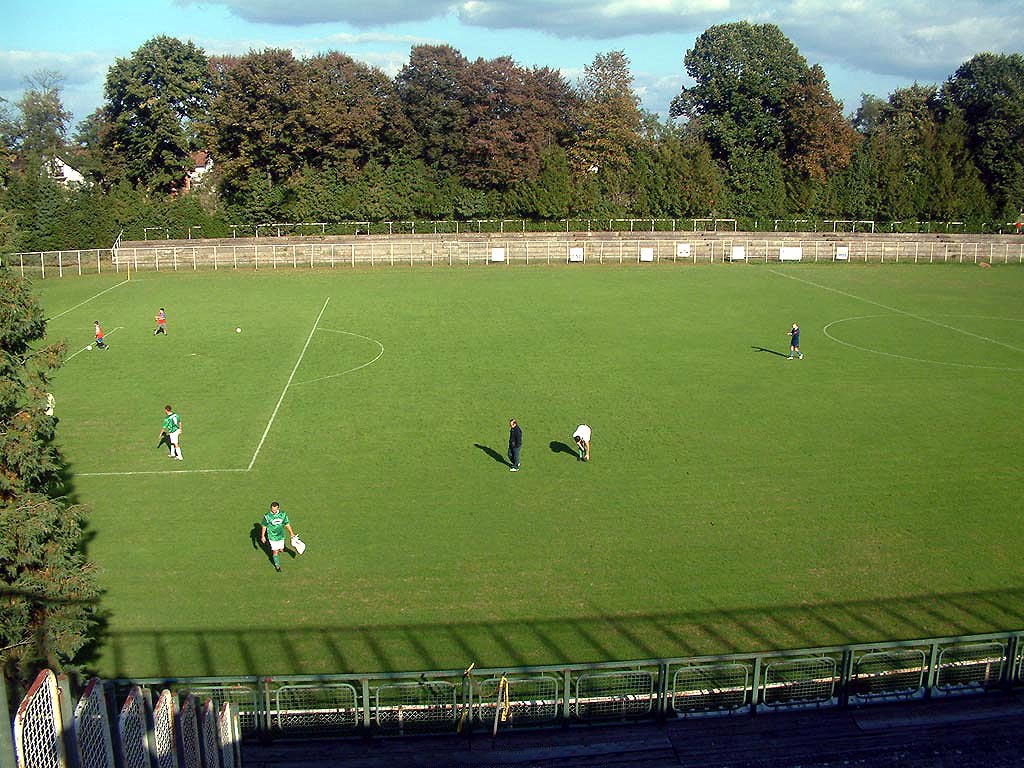 stadion_mladosti_01_2005